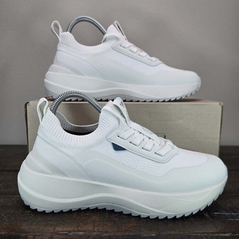 Vessi Stormburst Lowtop Womens Size 7 Waterproof Shoes Sneakers Hiking White